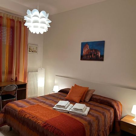 Luciana'S Home Lavello Екстериор снимка