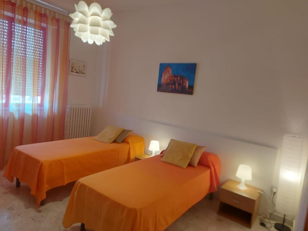 Luciana'S Home Lavello Екстериор снимка